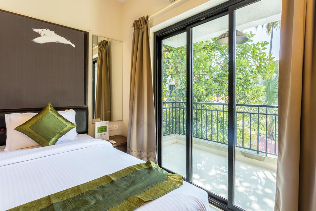 Treebo Trend Zeebo Suites アーポラ エクステリア 写真