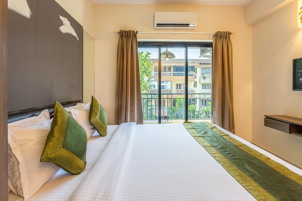 Treebo Trend Zeebo Suites アーポラ エクステリア 写真