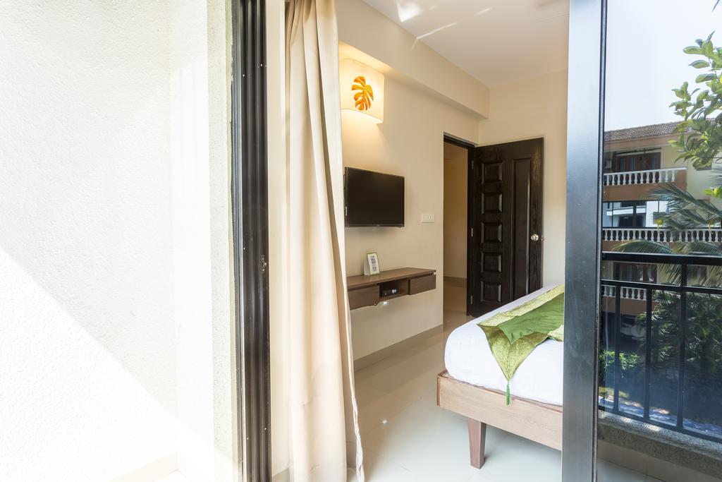 Treebo Trend Zeebo Suites アーポラ エクステリア 写真