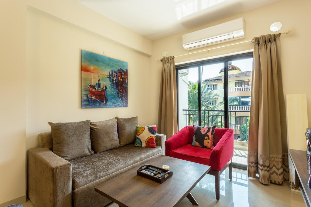Treebo Trend Zeebo Suites アーポラ エクステリア 写真